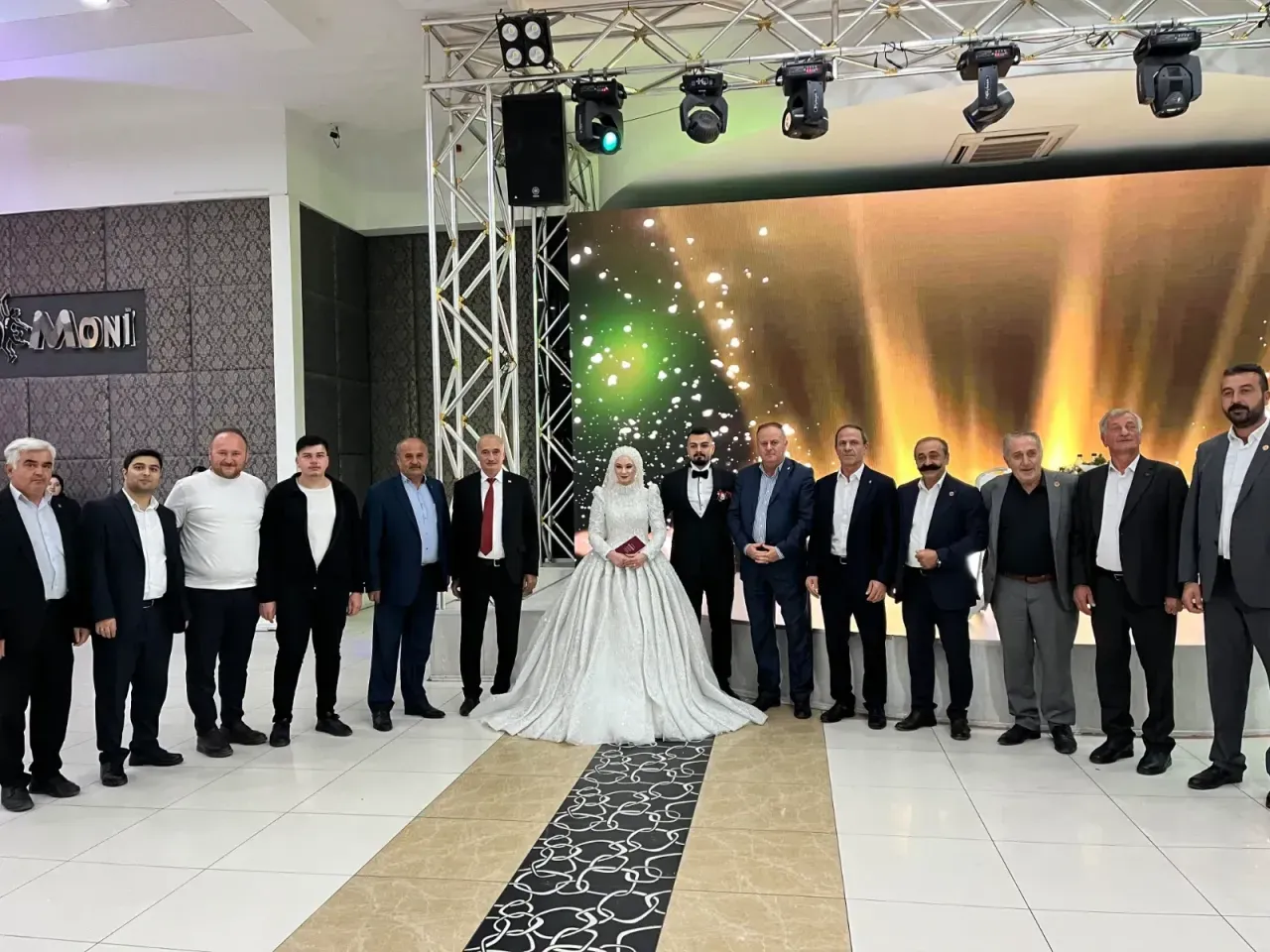 Köy başkanının en mutlu günü!
