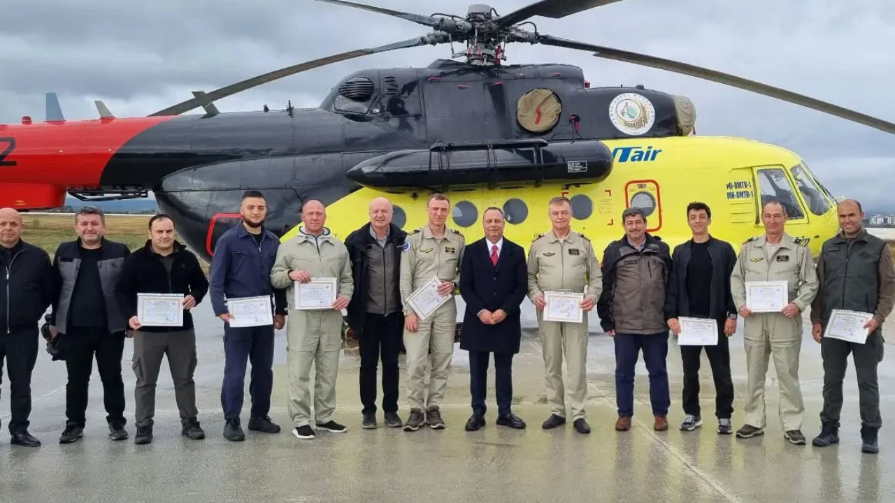 Yangın söndürme helikopteri Kastamonu’daki görevini tamamladı