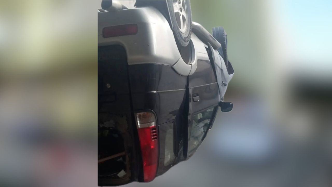 Kastamonu'da otomobil takla attı: Sürücü yaralandı