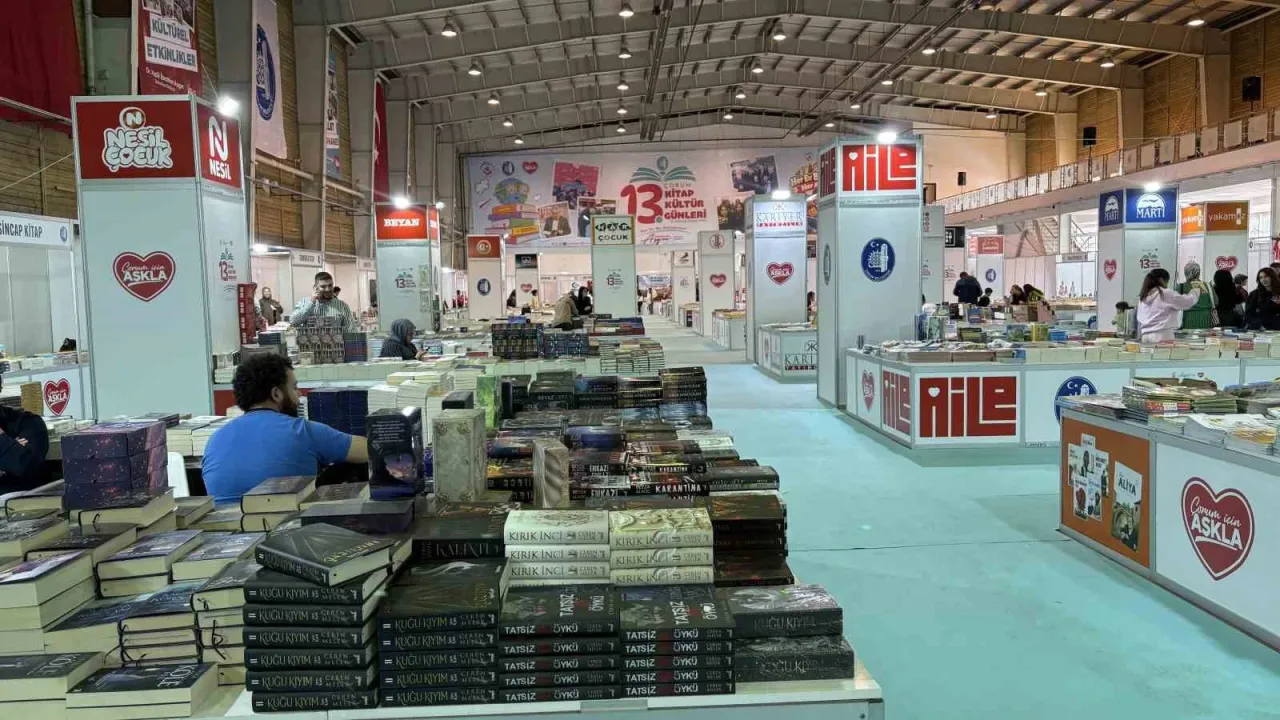 Bölgenin en büyük kitap fuarı açıldı: 125 yayınevi ve 120’den fazla yazar...