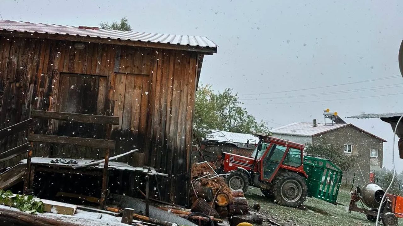Kastamonu'ya mevsimin ilk karı düştü