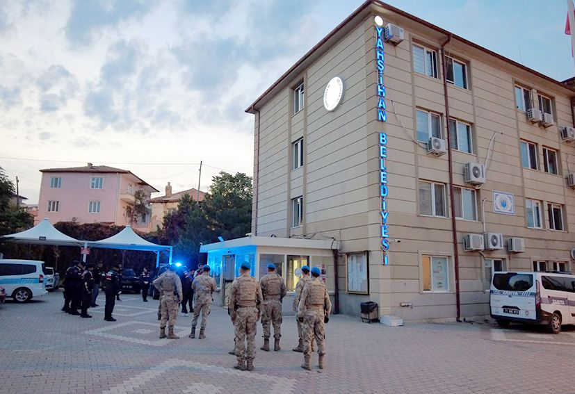 Dev ‘yolsuzluk’ operasyonu: 2 bin 31 taşınmaza el konuldu