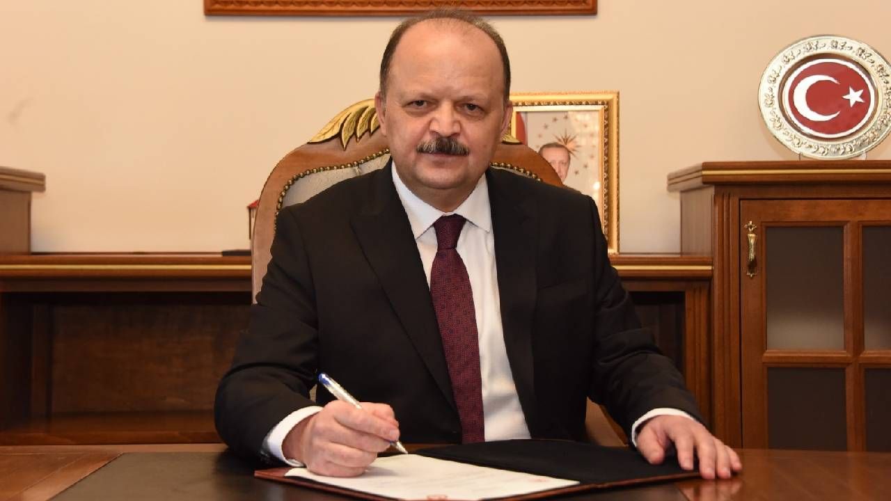 Vali Dallı 19 Ekim Muhtarlar Günü’nü kutladı