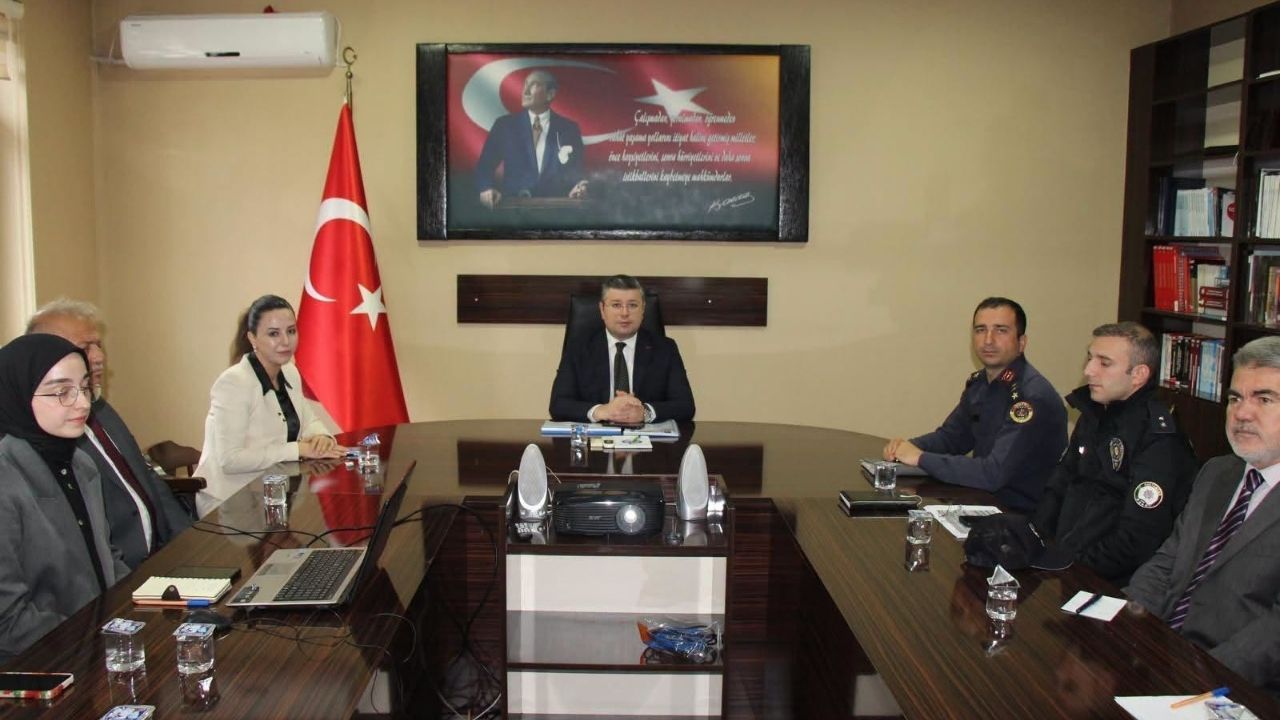 İnebolu'da kadına yönelik şiddetle mücadele toplantısı gerçekleştirildi!