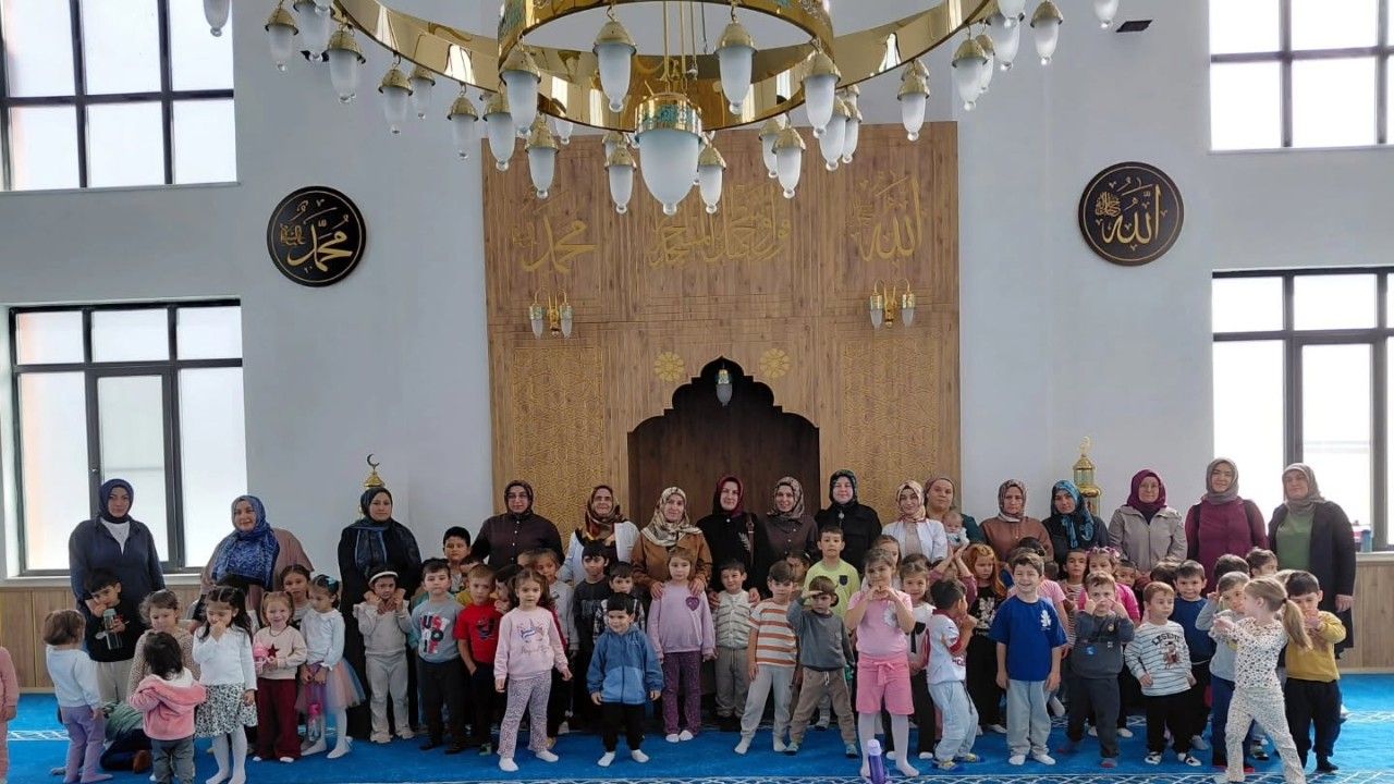 Kastamonu’da 'Aile ve Manevi Eğitim' buluşması