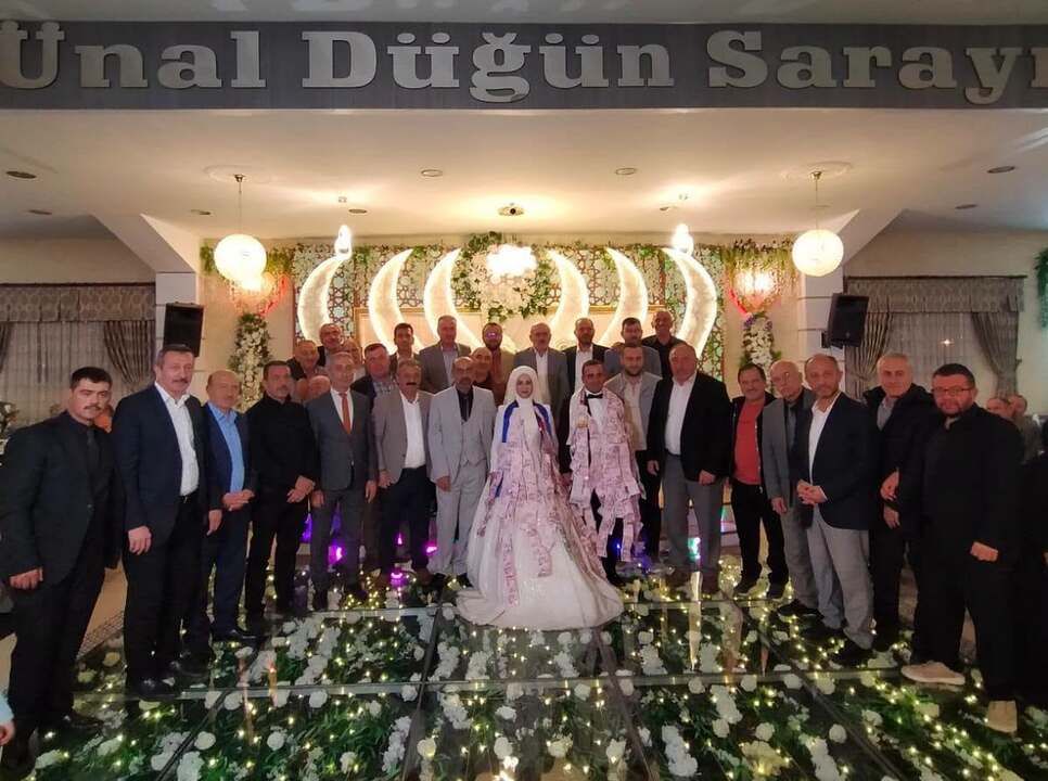 Başkanın mutluluğuna ortak oldular!