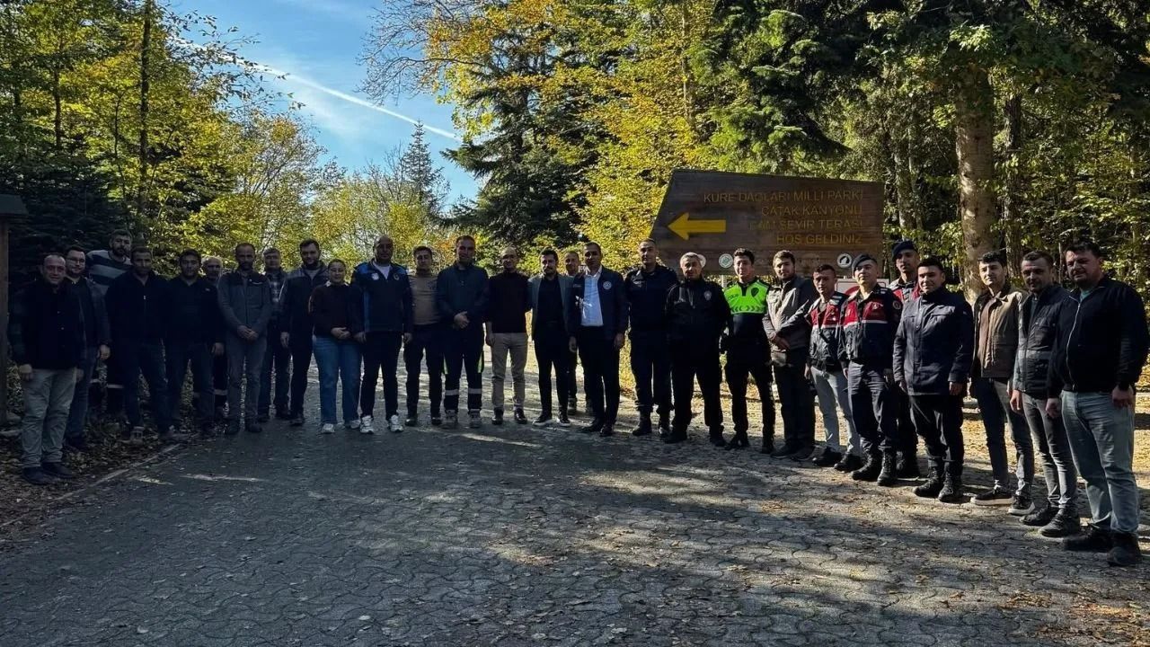 Kastamonu’da duyarlı belediye personeli ödüllendirildi!