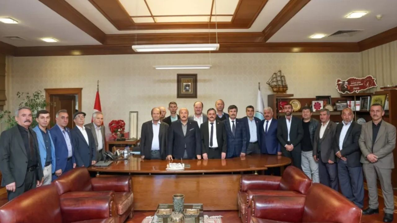 Başkan Arslan muhtarlarla bir araya geldi