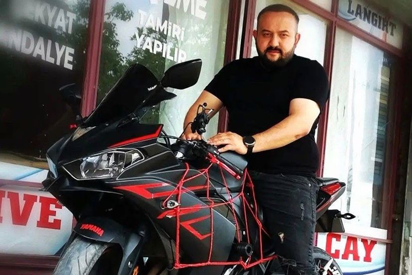 Komşuda acı olay: Genç berber ölü bulundu!