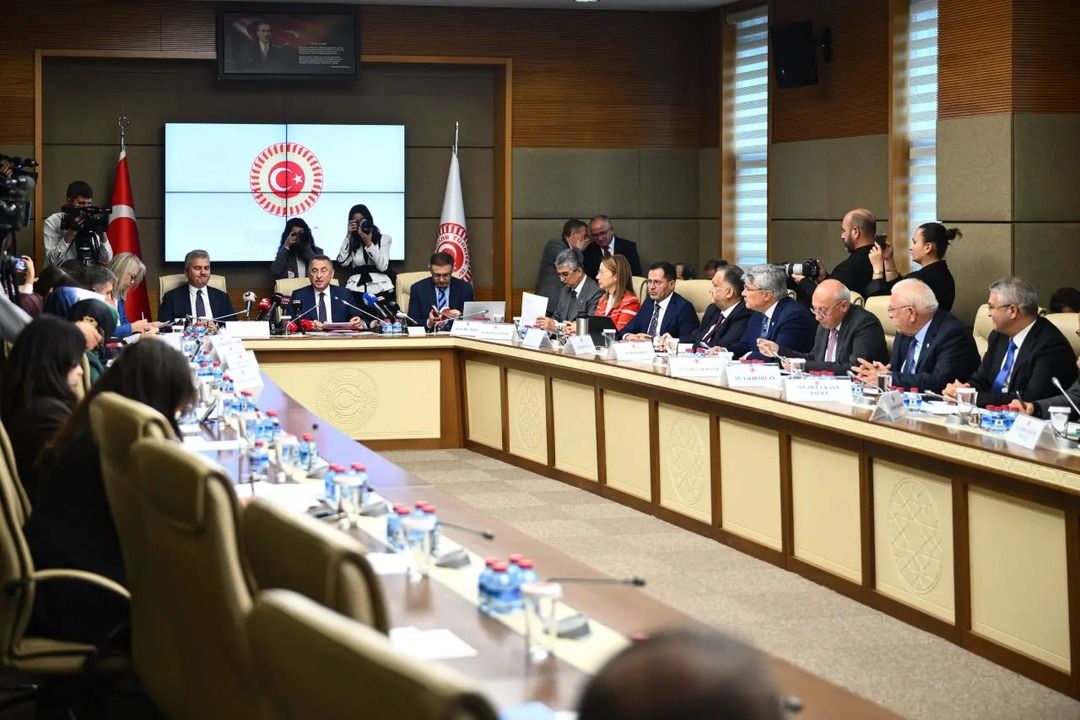 ‘Mekke İttifakı’ komisyondan geçti!