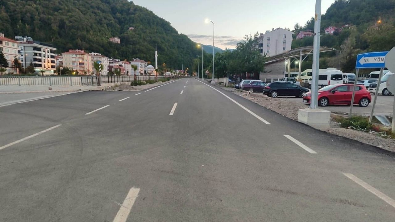 İnebolu'da yol çalışmaları tamamlandı